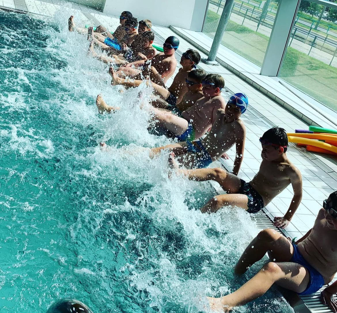 Interakcja na basenie